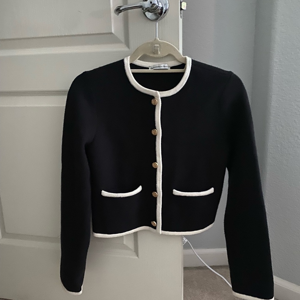 Abercrombie & Fitch lady sweater jacket xs - Picture 3 of 3